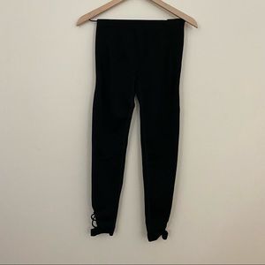 Victorias Secret Pink Ultimate Leggings